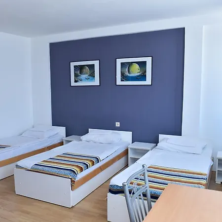 Hostel Milkaza *