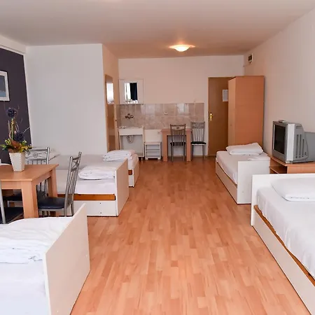 Hostel Milkaza Nowy Sad