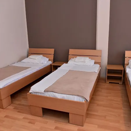 Hostel Milkaza *